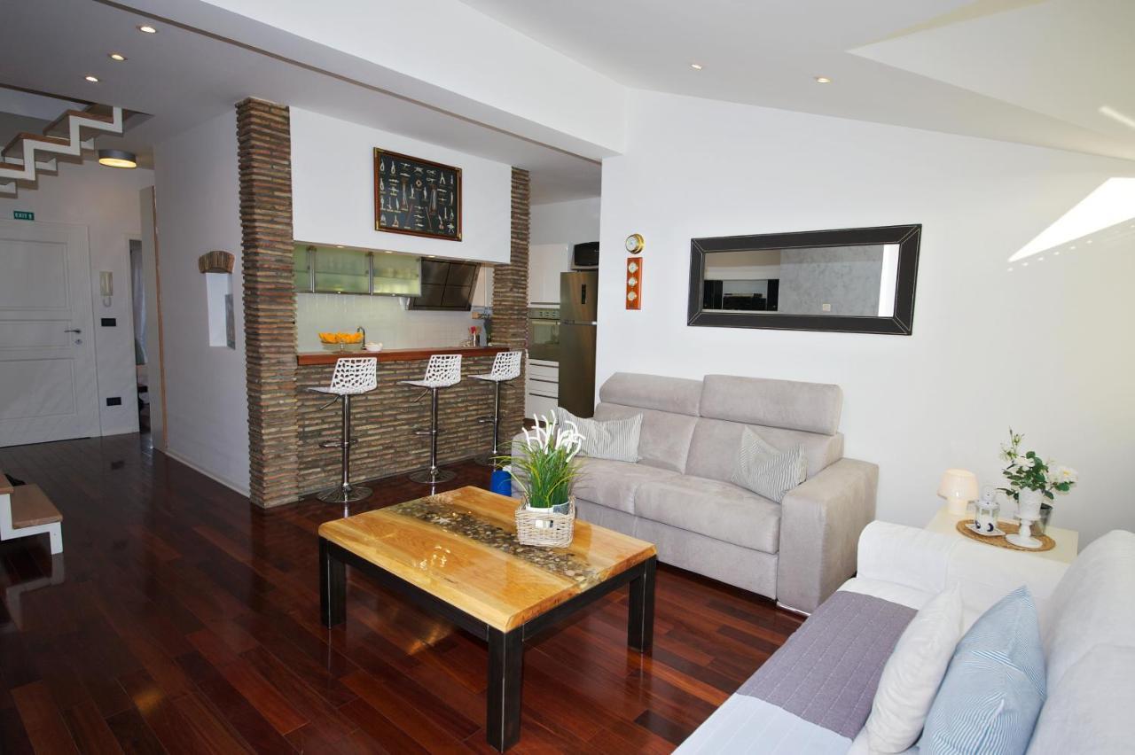 Apartment Leonardo Rovinj Exteriör bild